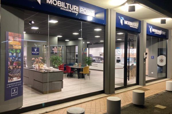 Mobilturi-Point-Bologna-2 Mobilturi-Point-Bologna-2